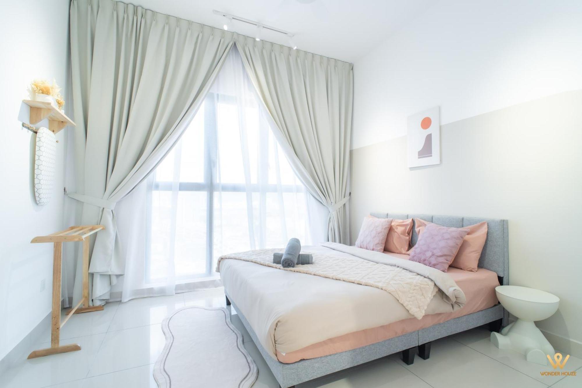Spacious 3br Retreat For 7pax At Kl Near Mrt Chan Sow Lin & Trx