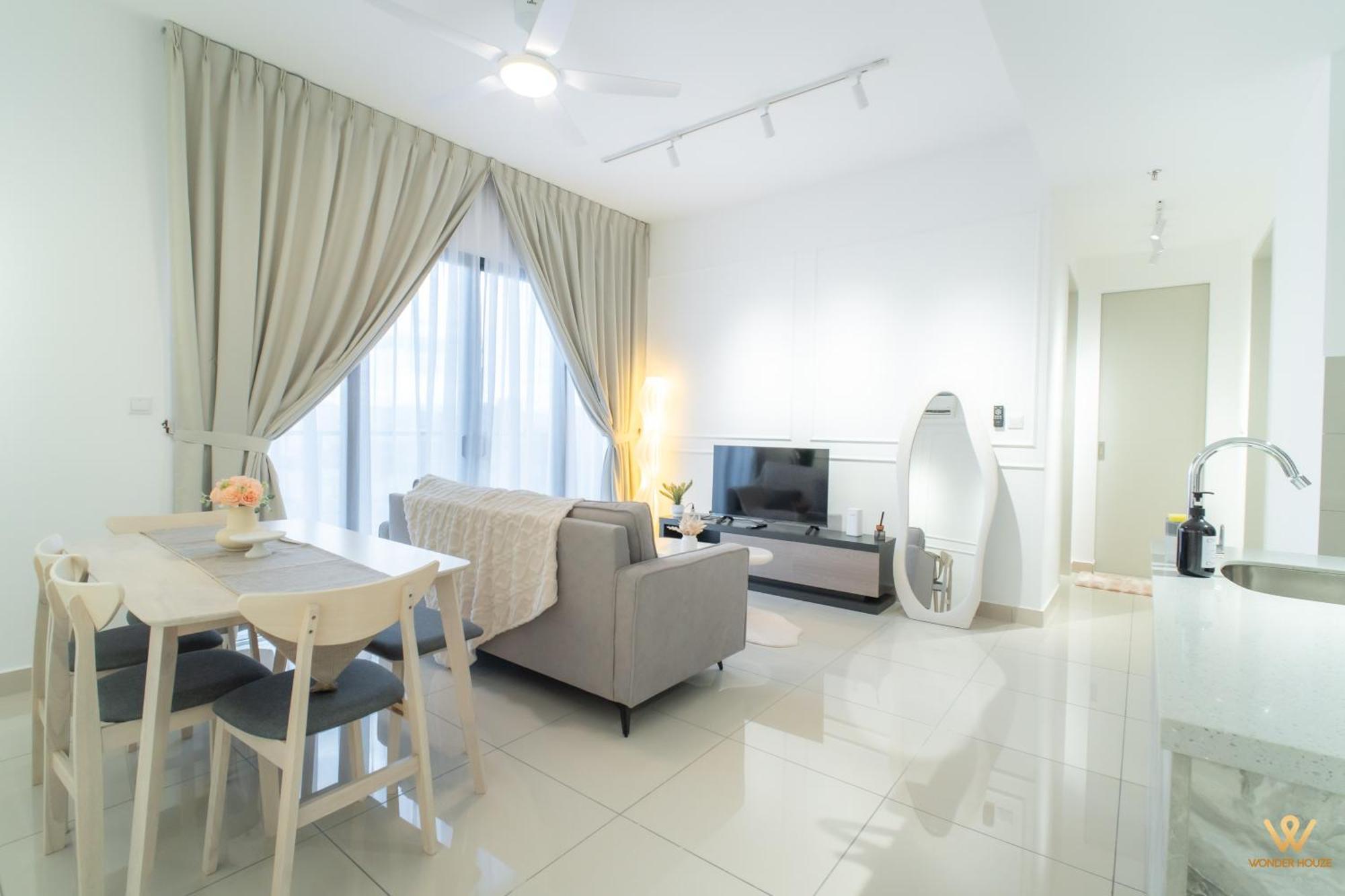Spacious 3br Retreat For 7pax At Kl Near Mrt Chan Sow Lin & Trx * Kuala Lumpur