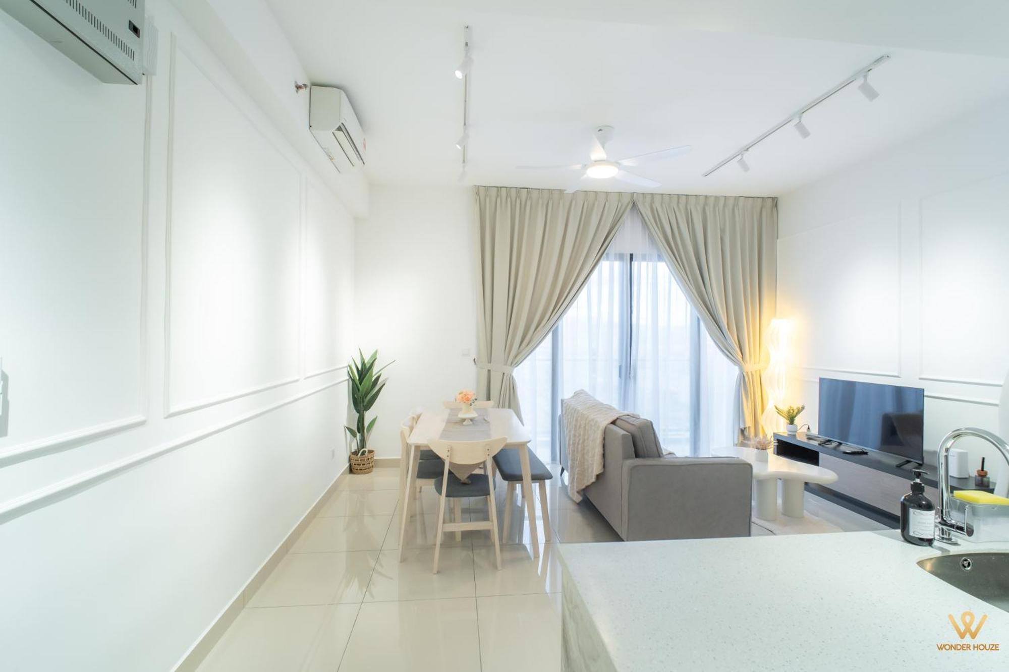 Spacious 3br Retreat For 7pax At Kl Near Mrt Chan Sow Lin & Trx *